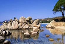 FUN88：西甲2025年度积分榜：巴萨8场22分力压皇马，贝蒂斯第四.